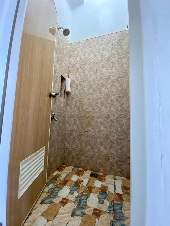 Bed and Breakfast Location One Eighty Bangcusay Exterior foto